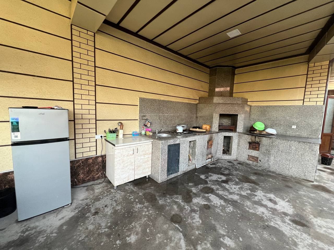 3-Bedroom Dacha in Oq tosh (701)