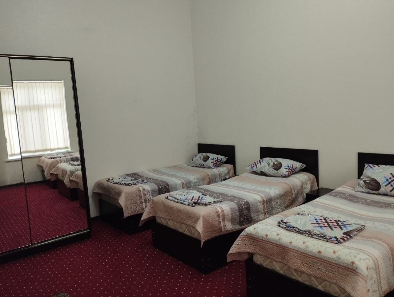 "Baxrom" Dacha, Oq tosh 4