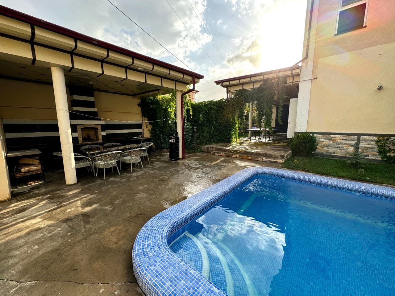Oqtosh Villa 4